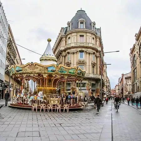 Apartment Clim Et Ascenseur, Capitole A 430 M, Gare A 6min